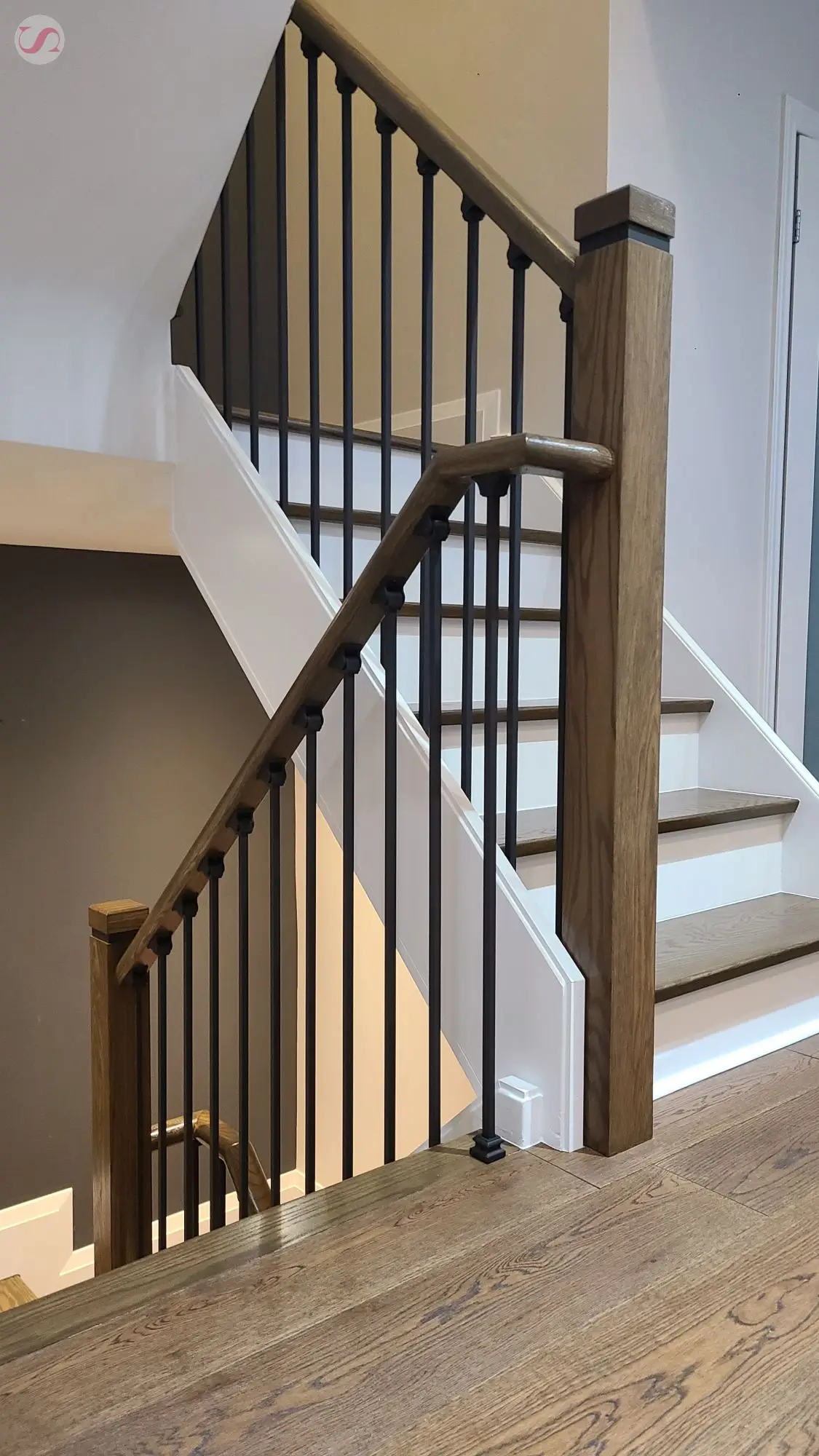Staircase renovation in Mississauga