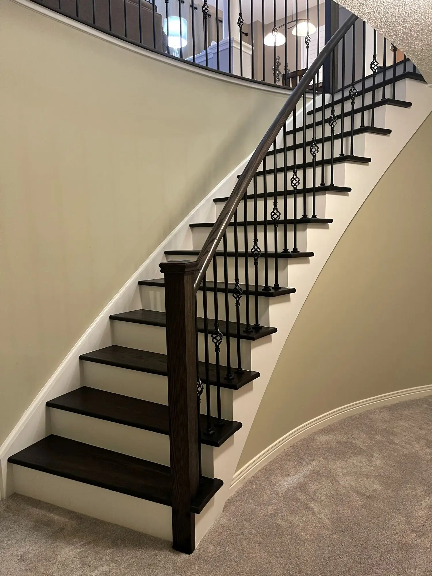Modern staircase refinishing side view.